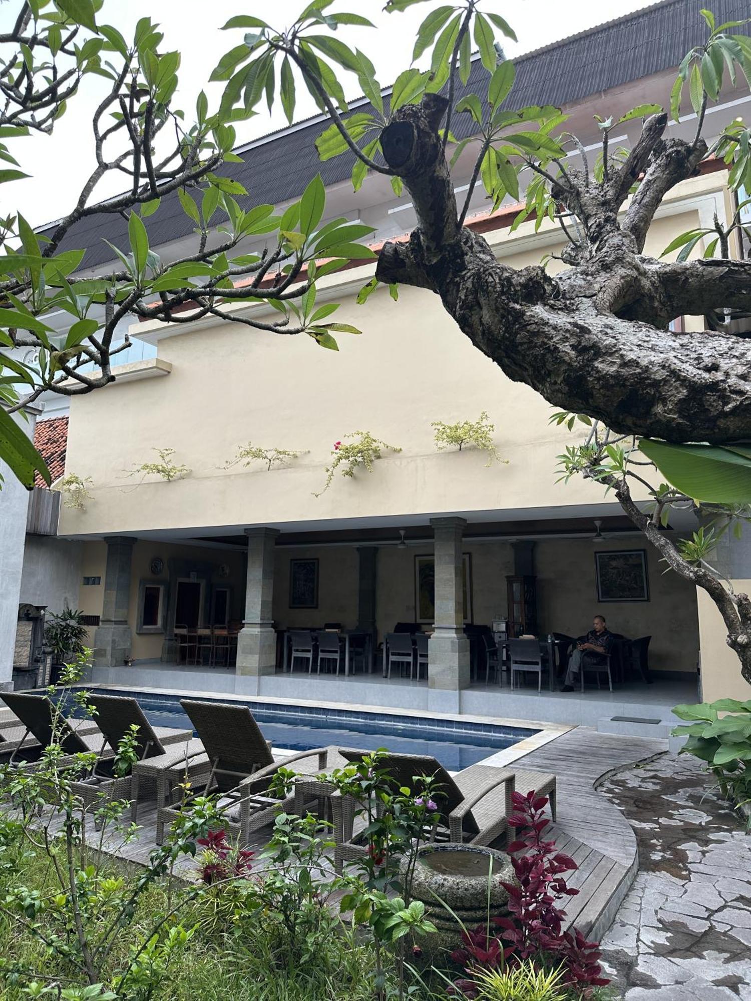 Villa Bunga Hotel Seminyak Exterior foto