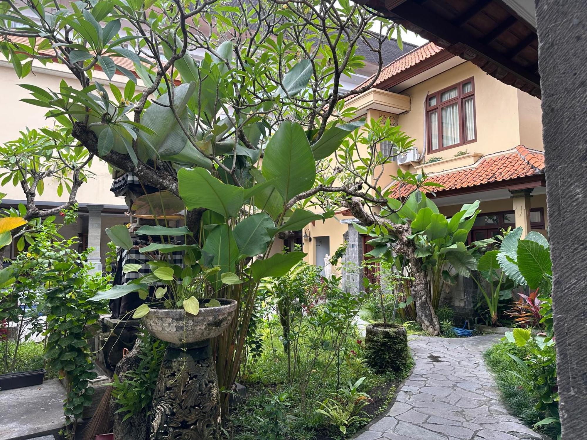 Villa Bunga Hotel Seminyak Exterior foto